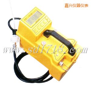 ���d����;�z�y�x